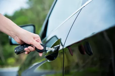 Inserting car key