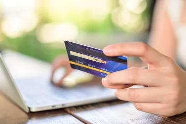 calculating rental security deposit
