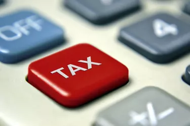 Tax Calculator with Red Button